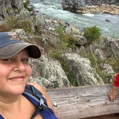 Profile Picture of Aimee Hull (@FenwayHull) on Twitter