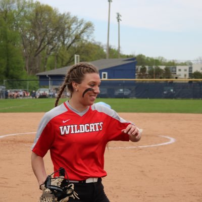 Profile Picture of Danielle (@daniellemunn21) on Twitter