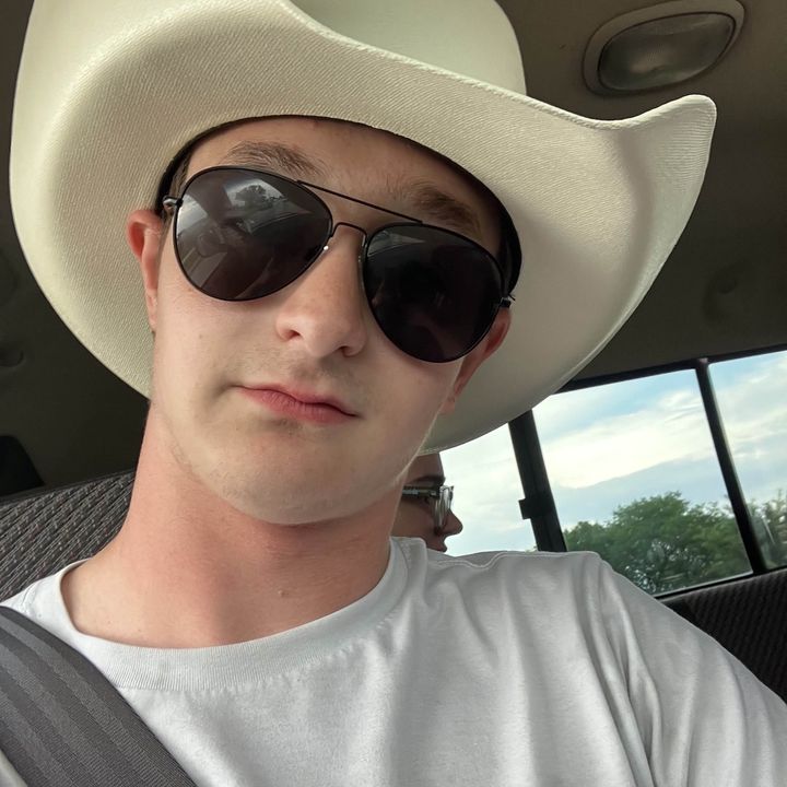 Profile Picture of Musicman420 (@justinbystrom0) on Tiktok