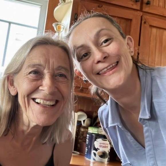 Profile Picture of Annick Leclerc (@anikjoplin) on Poshmark