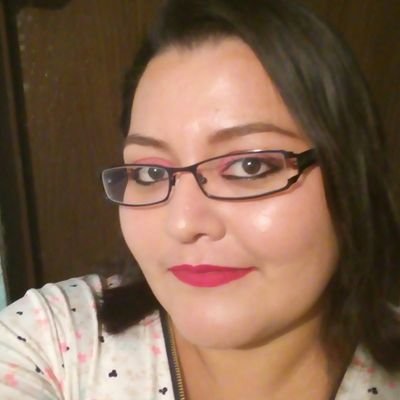 Profile Picture of YESENIA HERNANDEZ (@TiErNa_MoNtzItA) on Twitter