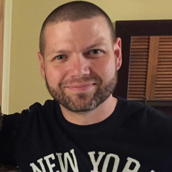 Profile Picture of Joshua Drephal (@joshuadrephal) on Poshmark