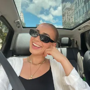 Profile Picture of   Officially a homeowner🥳🏡... (@ruthwolfryd) on Tiktok