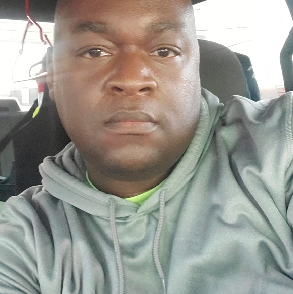 Profile Picture of Gerald Allen (@gblackiun) on Poshmark