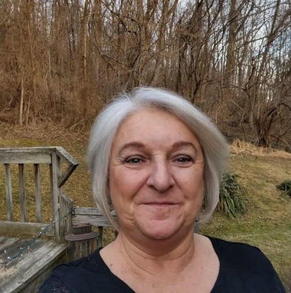 Profile Picture of Janet Gerholt (@busdriver25bms) on Poshmark