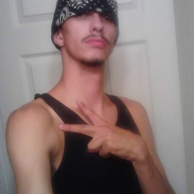 Profile Picture of Joe Alire (@LilMiklo) on Twitter
