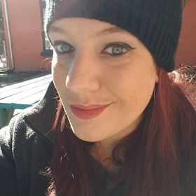 Profile Picture of Heather Hendrickson (@easya161) on Pinterest