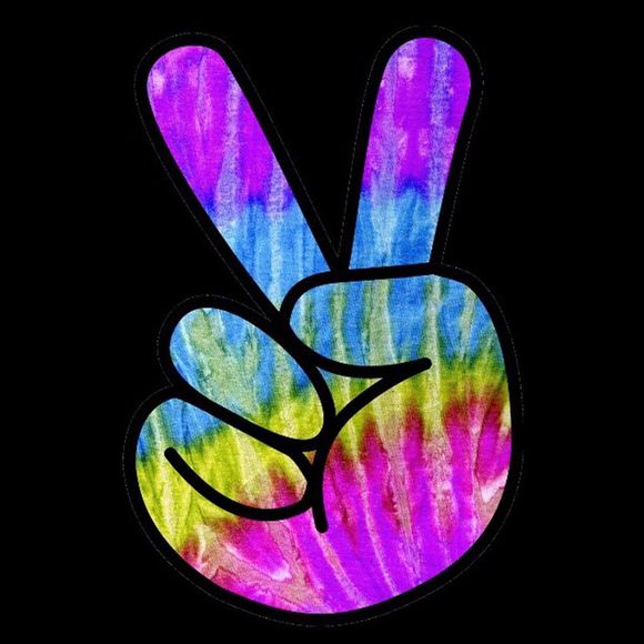 Profile Picture of Taylor Bonsor (@tbonsor) on Poshmark