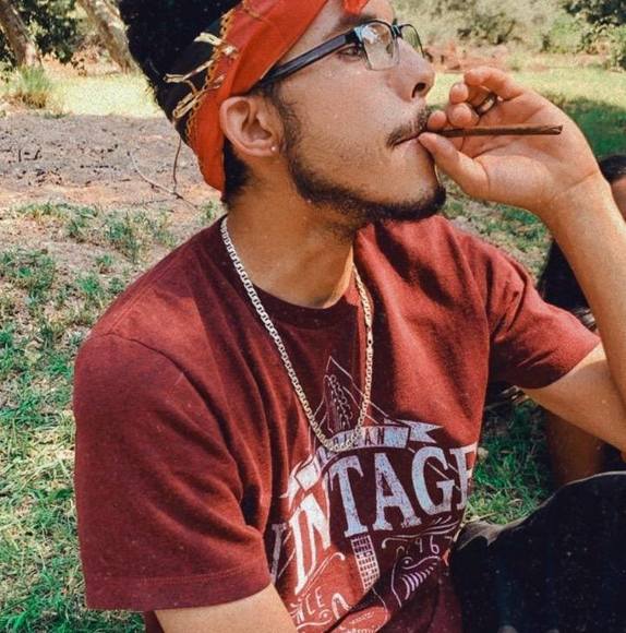 Profile Picture of Ivan Apodaca (@ivangreezy) on Poshmark