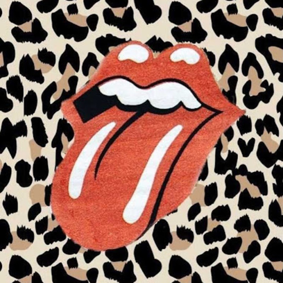 Emerson Friedson - Poshmark Profile Picture of Emerson Friedson (@emersonfriedson) on Poshmark