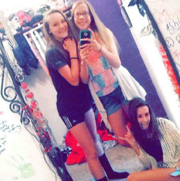 Profile Picture of Rita Galusky (@rita_gooski) on Poshmark