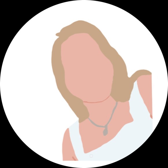 Profile Picture of Kaitlin Thornsbury (@kaitjt) on Poshmark