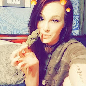 Profile Picture of Lola Quinn (@lolaquinn9525) on Youtube