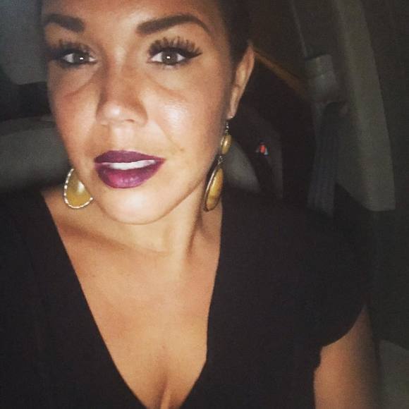 Briane Blackshere - Poshmark Profile Picture of Briane Blackshere (@briblackshere) on Poshmark