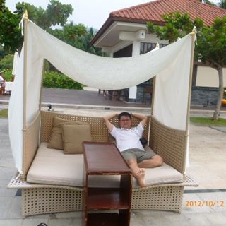 Profile Picture of Stokes Lin (@stokes.lin) on Facebook