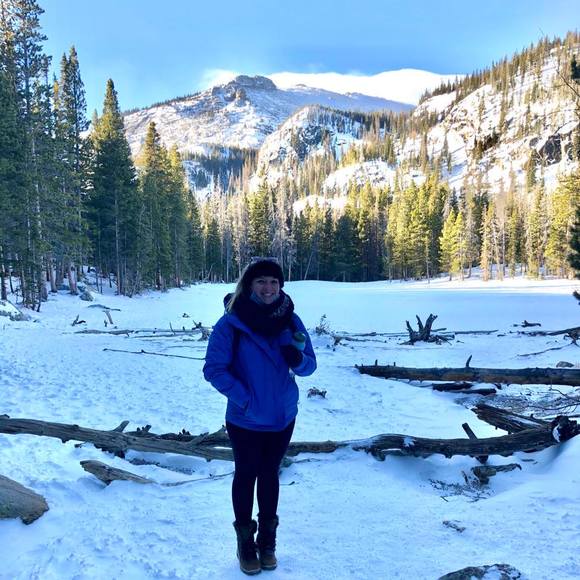 Profile Picture of Alexus Gordon (@alexusgordon73) on Poshmark