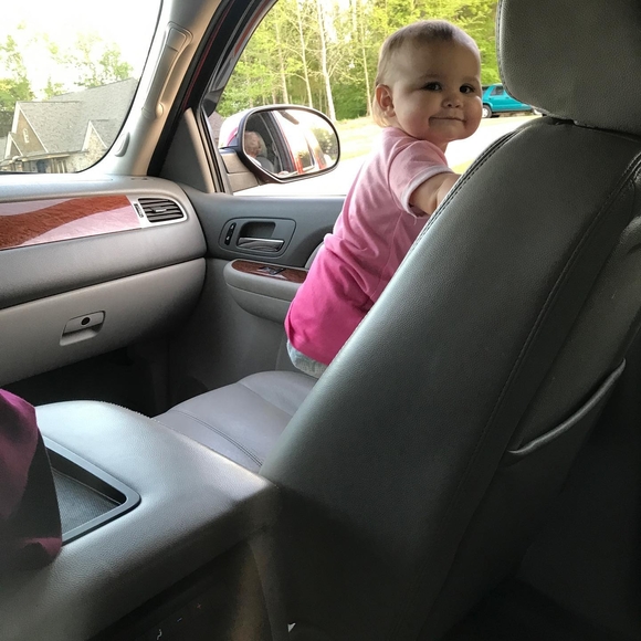 Profile Picture of Beverly Murphy (@charles2) on Poshmark