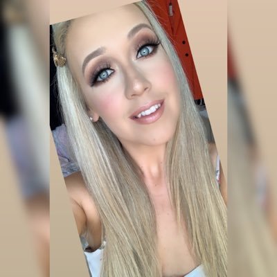 Profile Picture of Kayleigh Moignard (@Kayls_89) on Twitter
