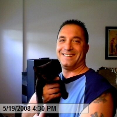 Profile Picture of Robert DiBetta (@YankeeLover2009) on Twitter