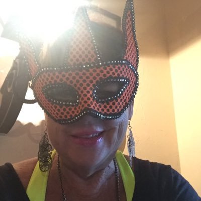 Profile Picture of Robin Karr-Morse (@KarrMorse) on Twitter