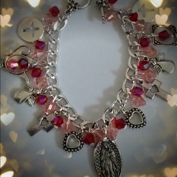 April&john Zapata - Poshmark Profile Picture of April&john Zapata (@creationsbyapr) on Poshmark