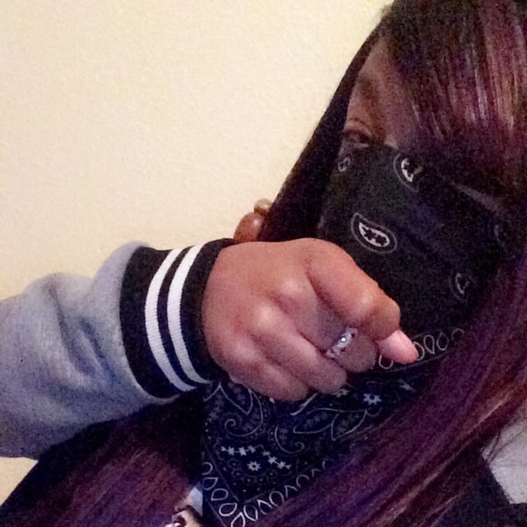 Profile Picture of Allayneece Lynn (@allaylynn) on Poshmark