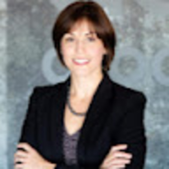 Profile Picture of Ellen Crothers (@epcrothers) on Poshmark