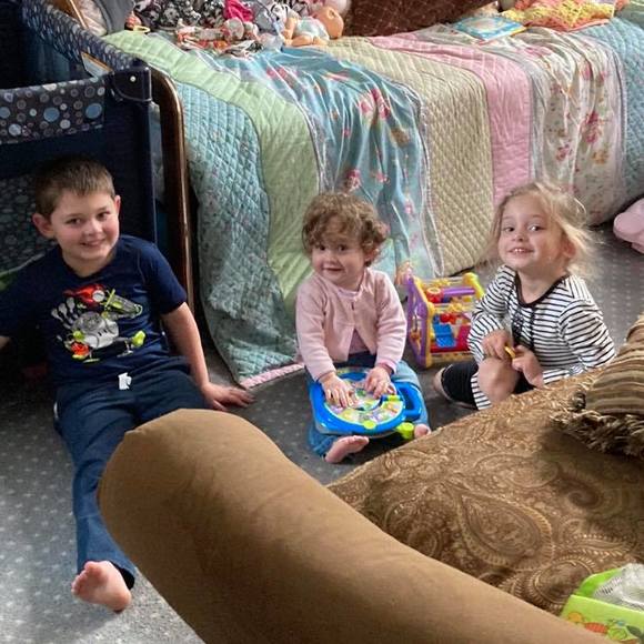 Profile Picture of Barbara Orecchio (@b_orecchio) on Poshmark