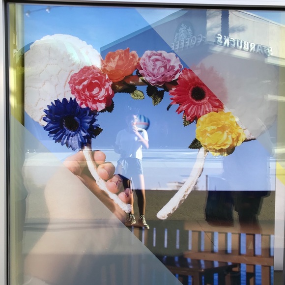 Profile Picture of Shannon Calvelli (@scalvelli) on Poshmark