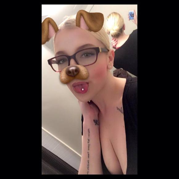 Profile Picture of Lisa Moriarty (@lisa_moriarty) on Poshmark