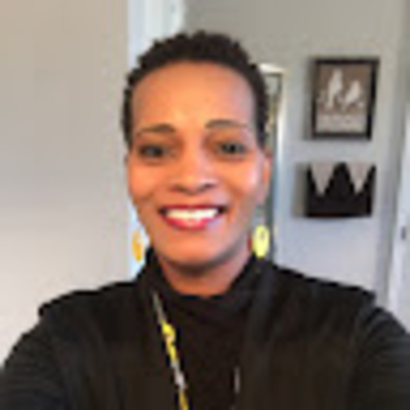 Profile Picture of Sherry Dowell (@sjdowell11) on Poshmark