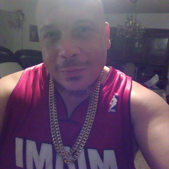 Profile Picture of Carlos Santana (@santana1819) on Poshmark