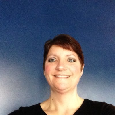 Profile Picture of Dawn Maloney (@maloneyd89) on Twitter