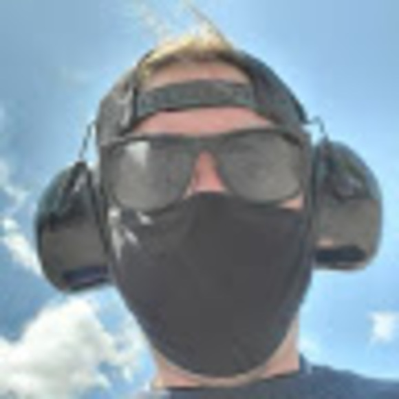 Profile Picture of Dan Mcfarland (@mcfarlanddan23) on Poshmark
