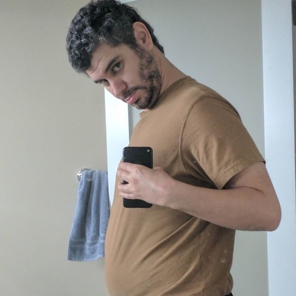 Profile Picture of James Quinn (@jamesquinn134) on Poshmark