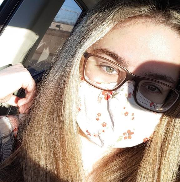 Profile Picture of Alyssa Wright (@pandagurl624) on Poshmark