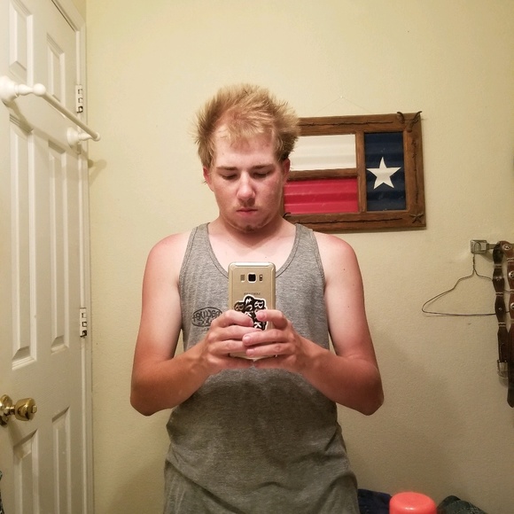 Profile Picture of Tyler Morrow (@tylermorrow91) on Poshmark