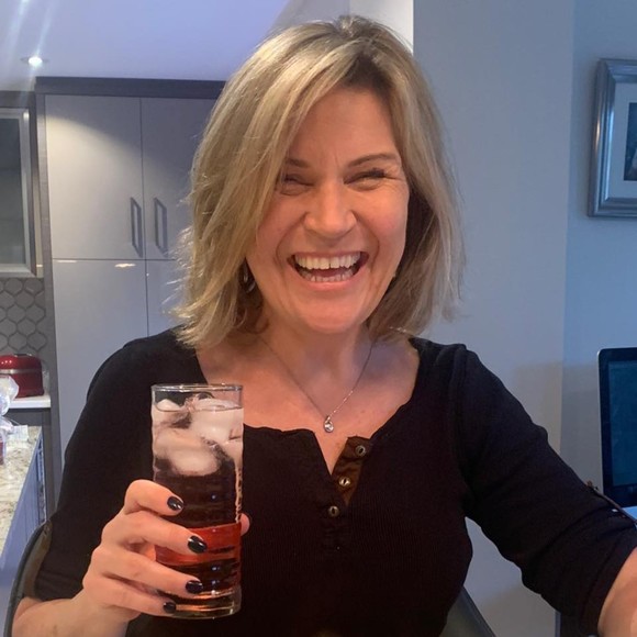 Lesley Rocklin - Poshmark Profile Picture of Lesley Rocklin (@whims_whimsy) on Poshmark