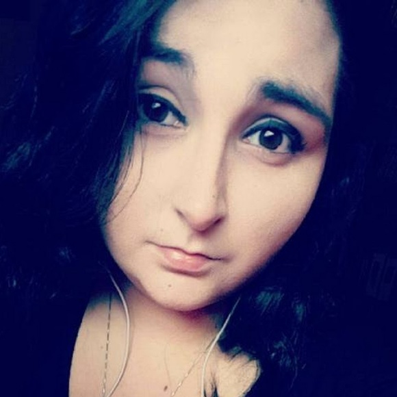 Shannon Klinkowicz - Poshmark Profile Picture of Shannon Klinkowicz (@shannonk14) on Poshmark