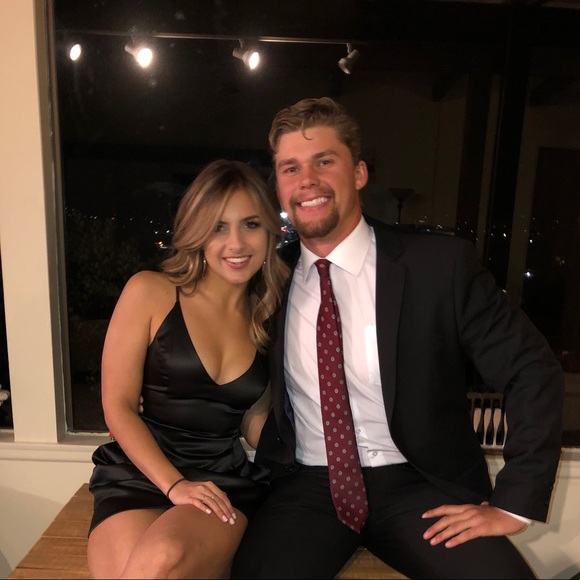 Profile Picture of Kendall Tessaro (@ktess6) on Poshmark