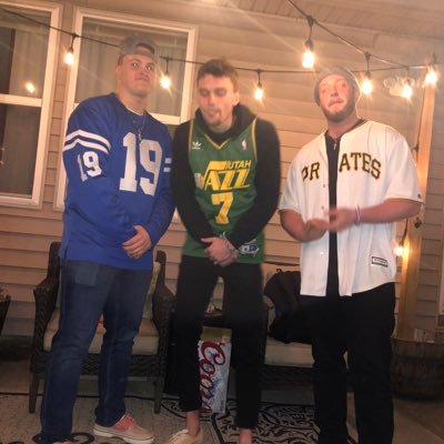 Profile Picture of Charlie Peterson (@petercha000) on Twitter
