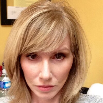 Profile Picture of Lori Rousseau (@mochasseau) on Twitter