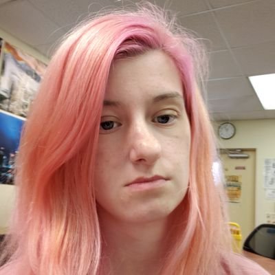 Profile Picture of Elizabeth Wilson (@lizzywilson1997) on Twitter