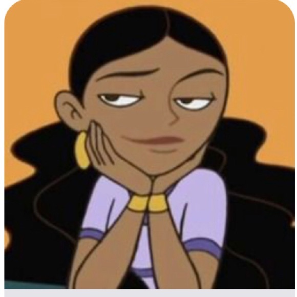 Profile Picture of Maya Recoder (@mayaqr820) on Poshmark