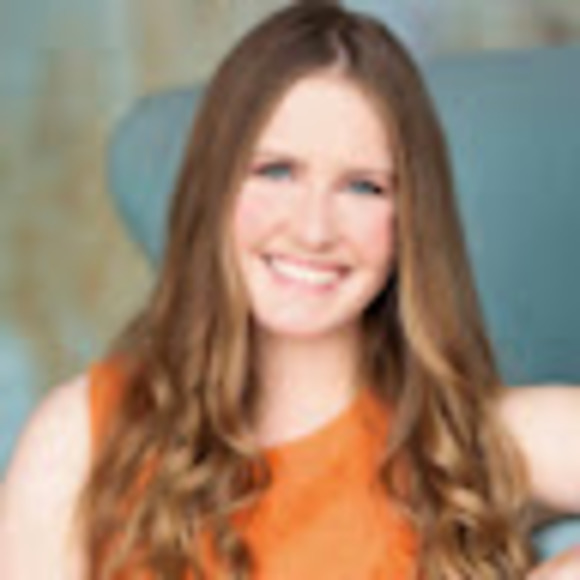 Profile Picture of Hannah Gansert (@hannahgansert) on Poshmark