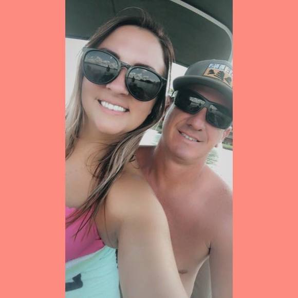 Profile Picture of Amanda Dalesandro (@mandaa_jayne) on Poshmark