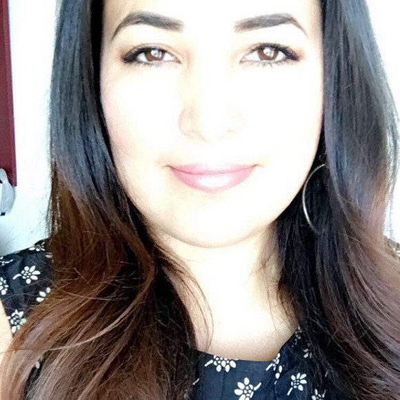 Profile Picture of Cindy Ordaz (@ordazcindy) on Poshmark