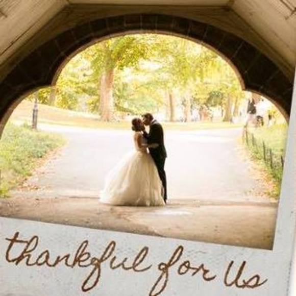 Profile Picture of Maxine Fay d (@manunya1017) on Poshmark