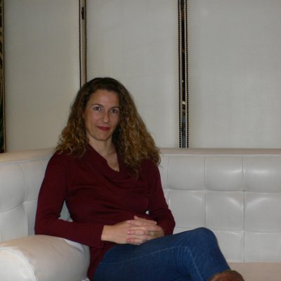 Profile Picture of Eva Morales (@EvaMoLop) on Twitter