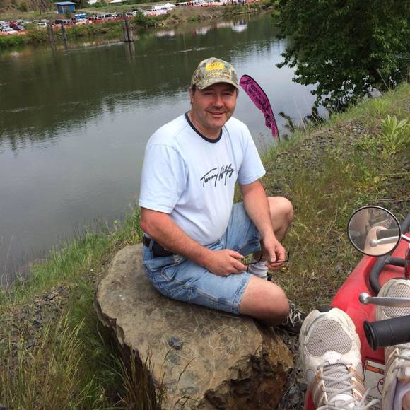 Profile Picture of Raymond Falkner (@raymondfalkner) on Poshmark
